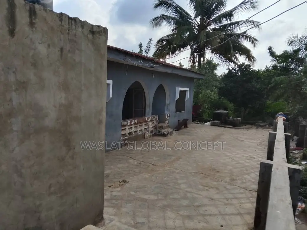 4bdrm Bungalow in Antakiti Estate, Osogbo for sale in Osogbo