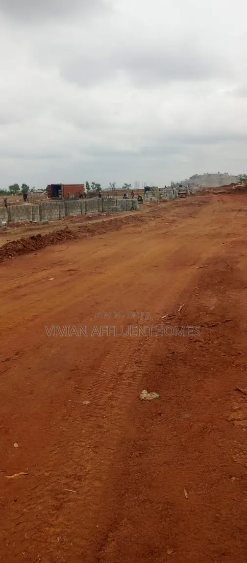 1000sqm of Estate Plot :6 Units of 3 Bedrm Block of Flats-Fcda C of O in Zone B