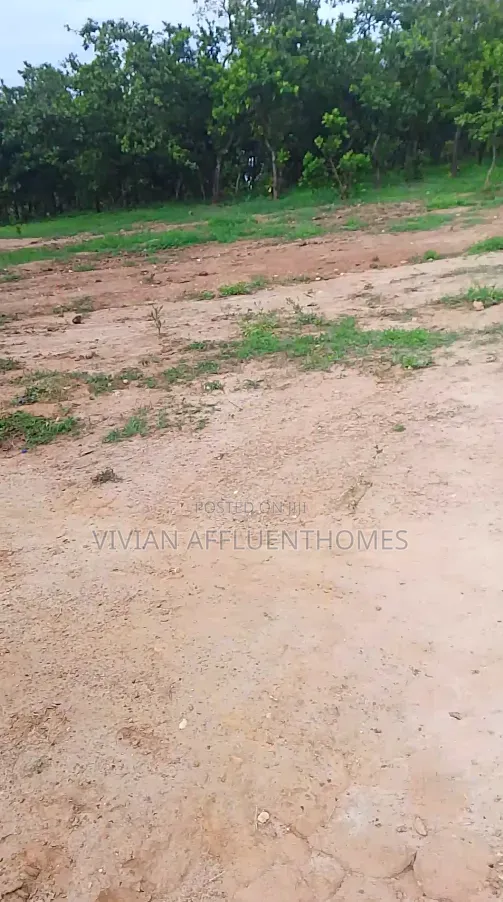250sqm of Estate Plot for 4 Bedroom Terrace Duplex - Fcda C of O in Guzape District