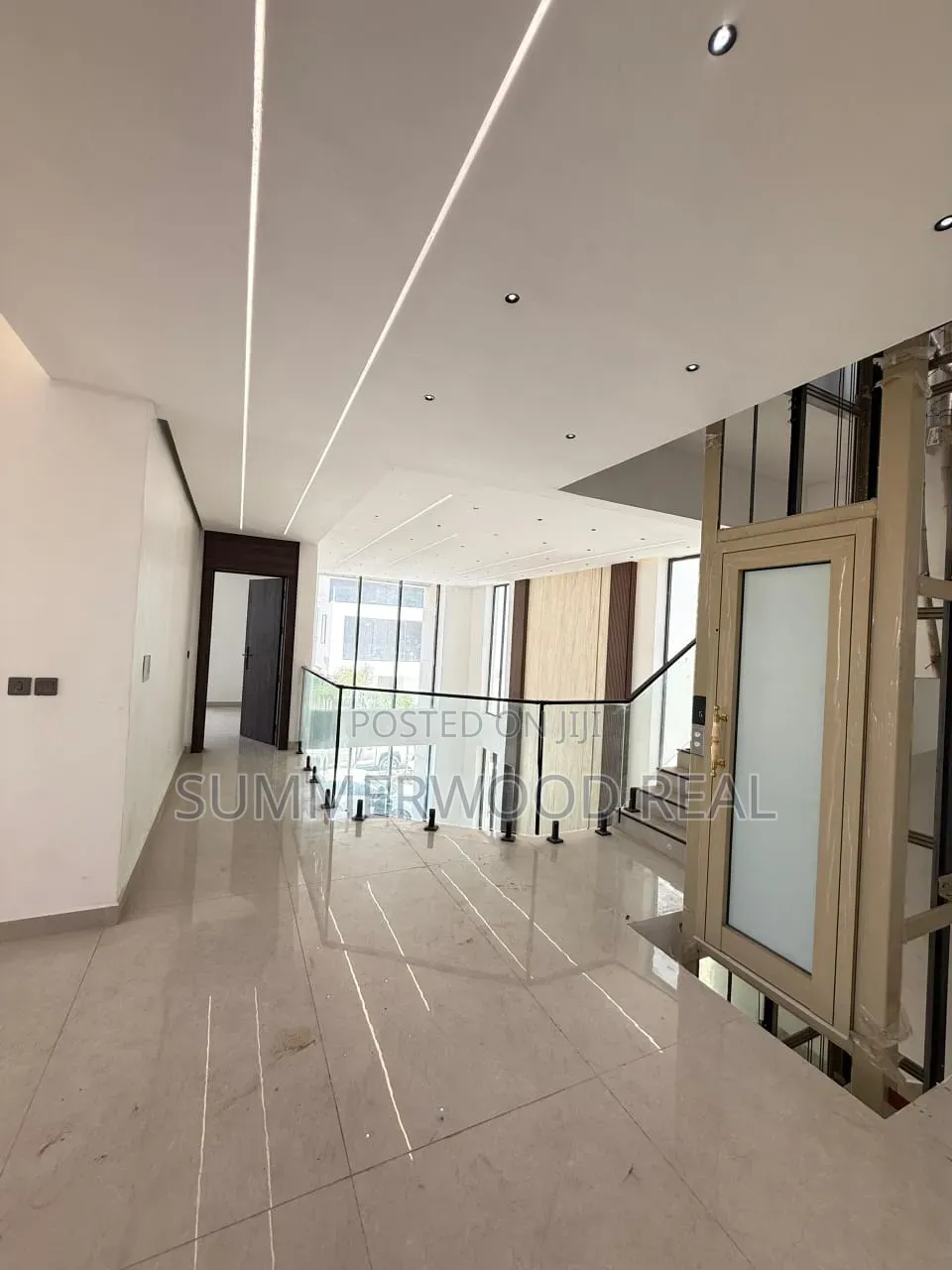 6bdrm Mansion in Nest Villa, Lekki Phase 1 for sale in Lekki Phase 1