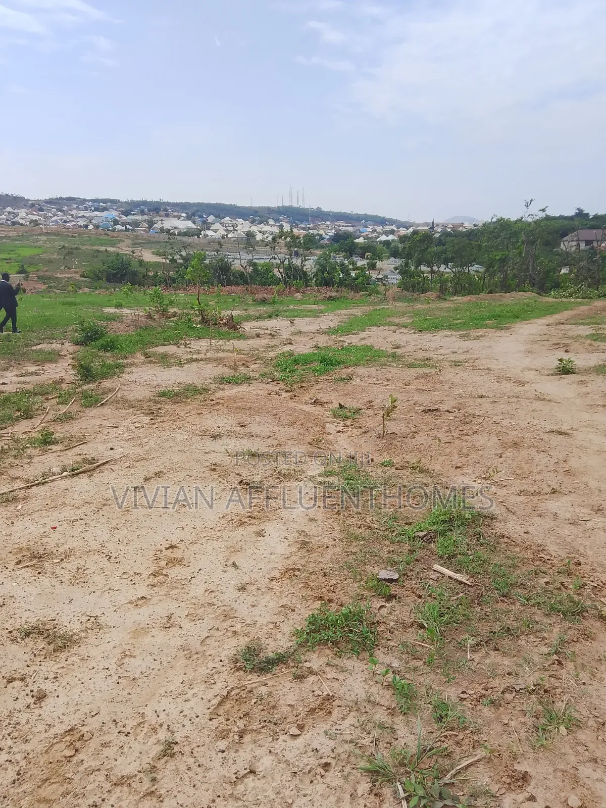 350sqm of Estate Plot:4 Bedrm Semi-Detached Penthouse+Bq -Fcda C of O in Guzape District