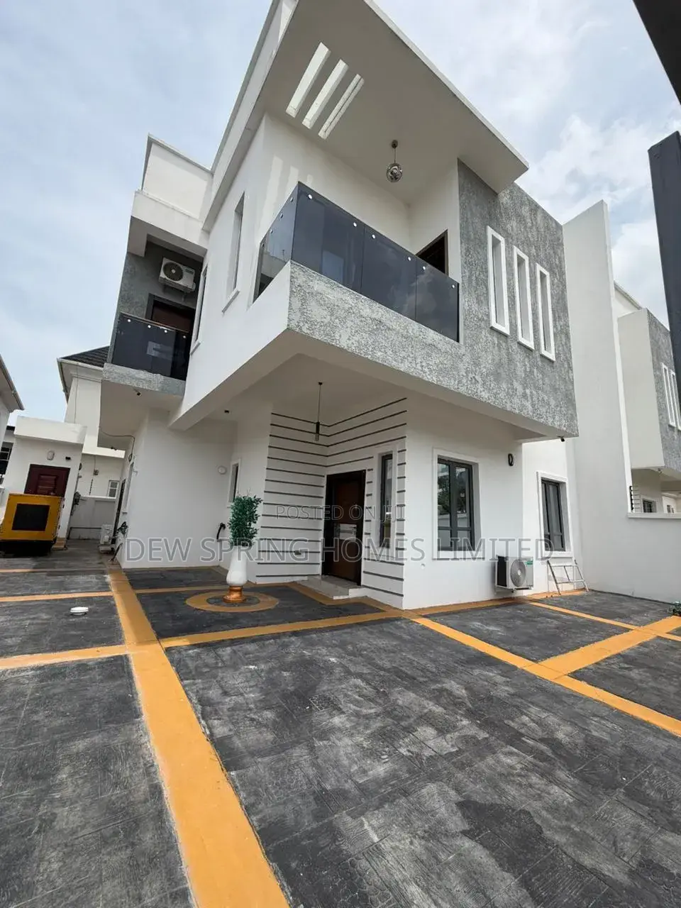 Furnished 4bdrm Duplex in Lekki Scheme 2, Peninsula Estate for sale in Peninsula Estate