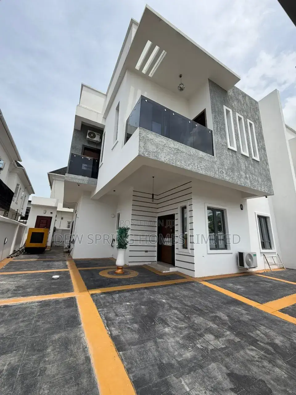 Furnished 4bdrm Duplex in Lekki Scheme 2, Peninsula Estate for sale in Peninsula Estate