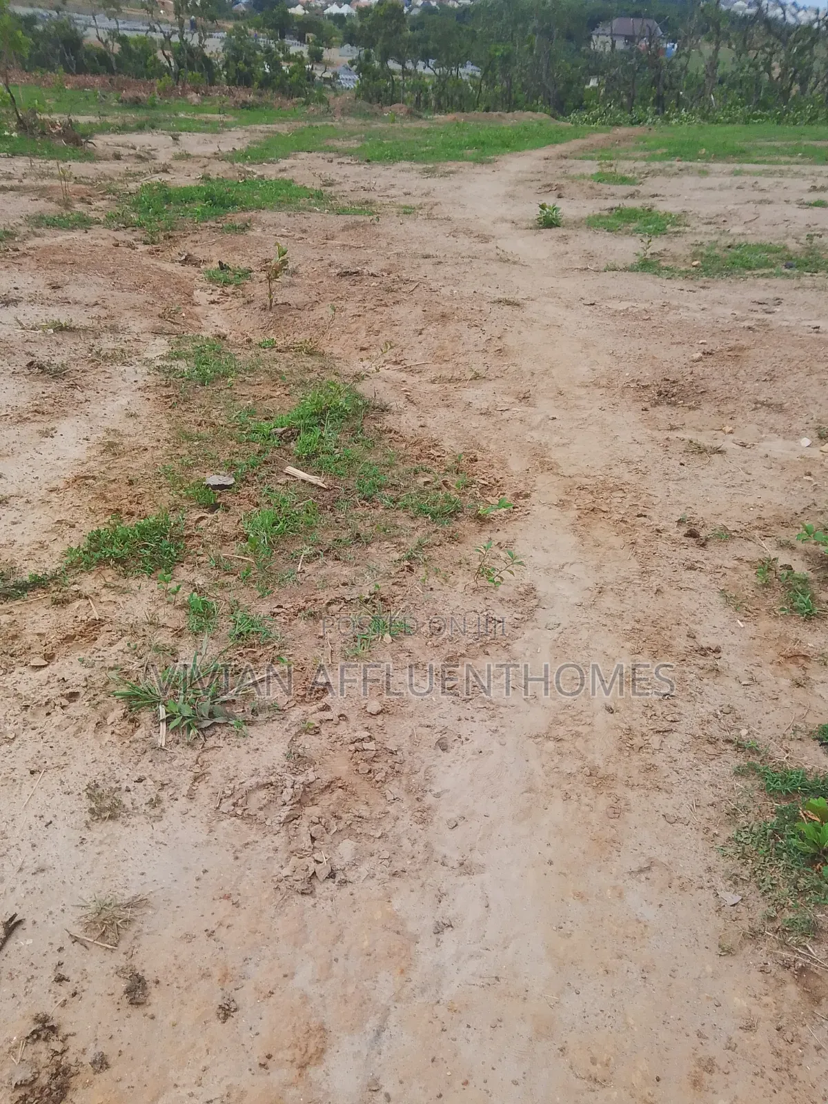 500sqm of Estate Plot:4 Bedrm Fully Detached Penthouse+Bq-Fcda C of O in Guzape District