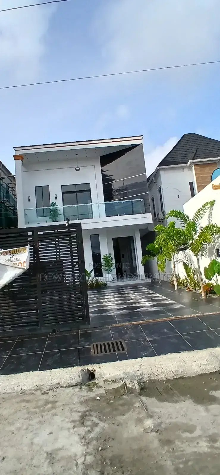 5bdrm Duplex in Ajah for sale in Ado / Ajah