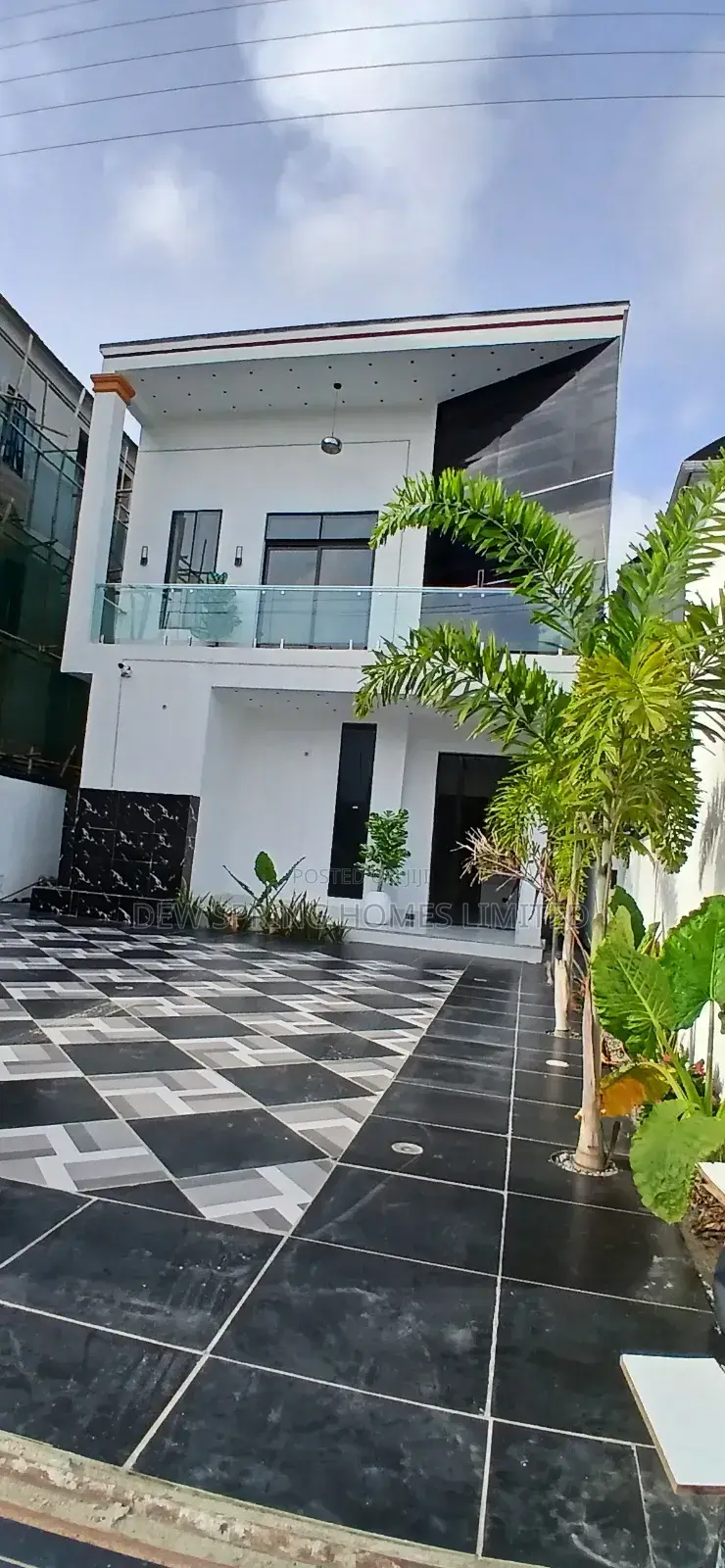 5bdrm Duplex in Ajah for sale in Ado / Ajah