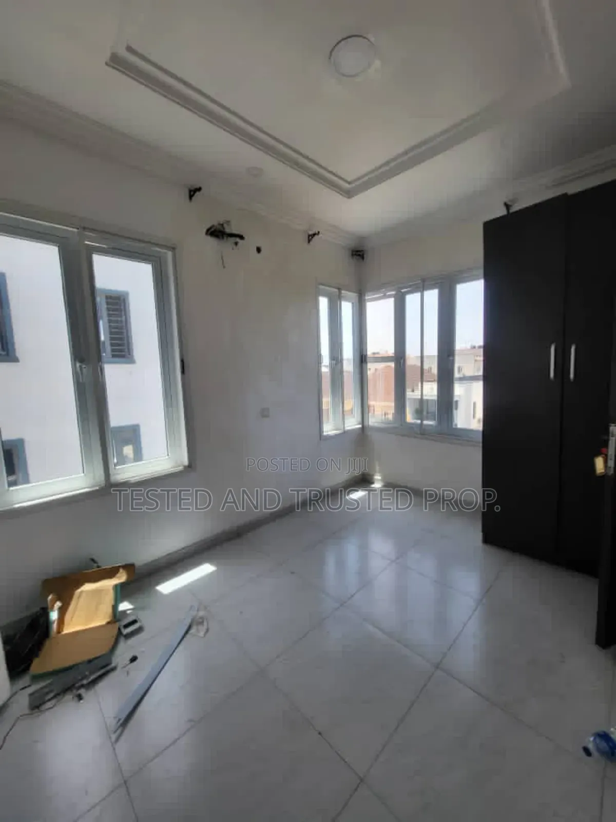 3bdrm Apartment in Oral Estate, Chevron for rent in Chevron