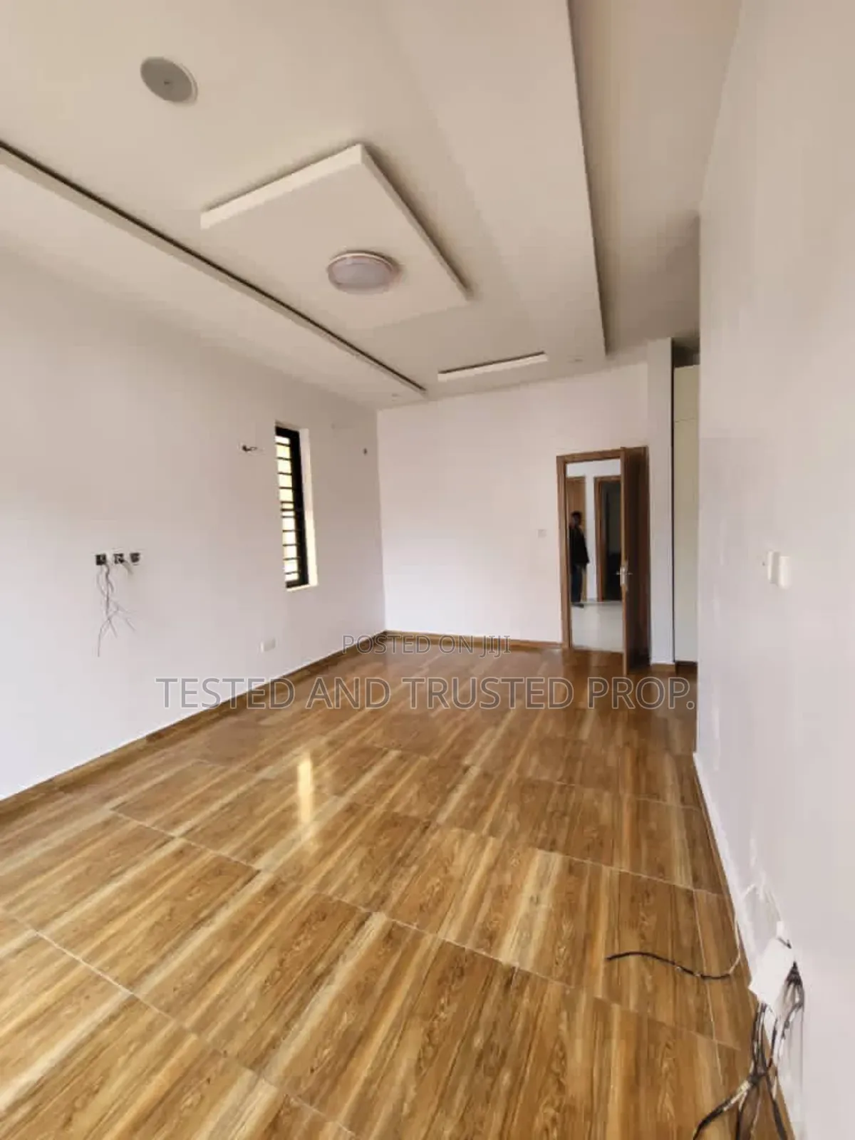 3bdrm Apartment in Oral Estate, Chevron for rent in Chevron