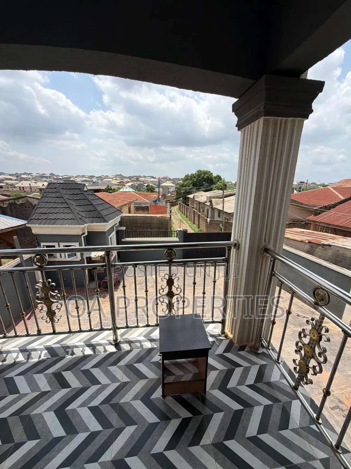 Furnished 5bdrm Duplex in Okebadan Estate, for sale in Ibadan