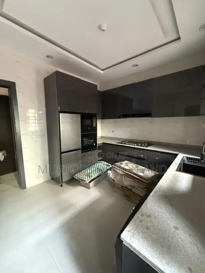 2bdrm Apartment in Lekki Phase 1 for sale in Lekki Phase 1