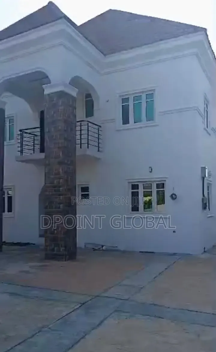 6bdrm Block of Flats in Fidiso Estate, Meiran for sale in Meiran
