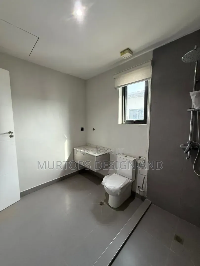 4bdrm Townhouse/Terrace in Lekki Phase 1 for sale in Lekki Phase 1