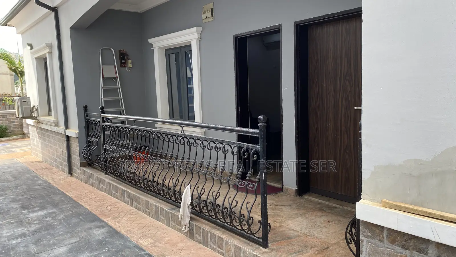 Furnished Studio Apartment in Inside An Estate, Katampe (Main) for rent in Katampe (Main)