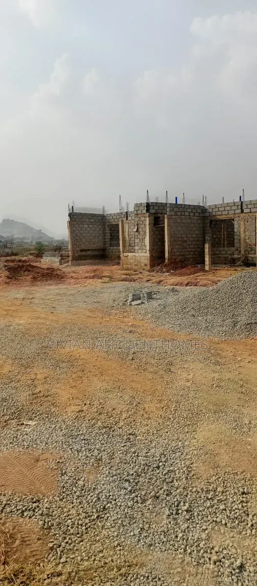 350sqm of Estate Plot for 4 Bedrm Semidetached Penthouse-Fcda Approved in Dei-Dei