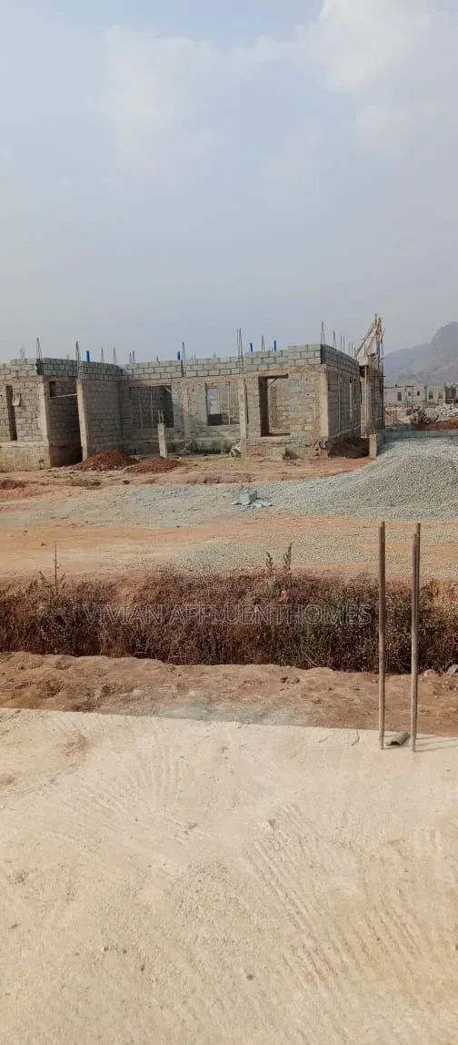 450sqm of Estate Plot for 4 Bedroom Fully Detached Penthouse+Bq - Fcda in Dei-Dei