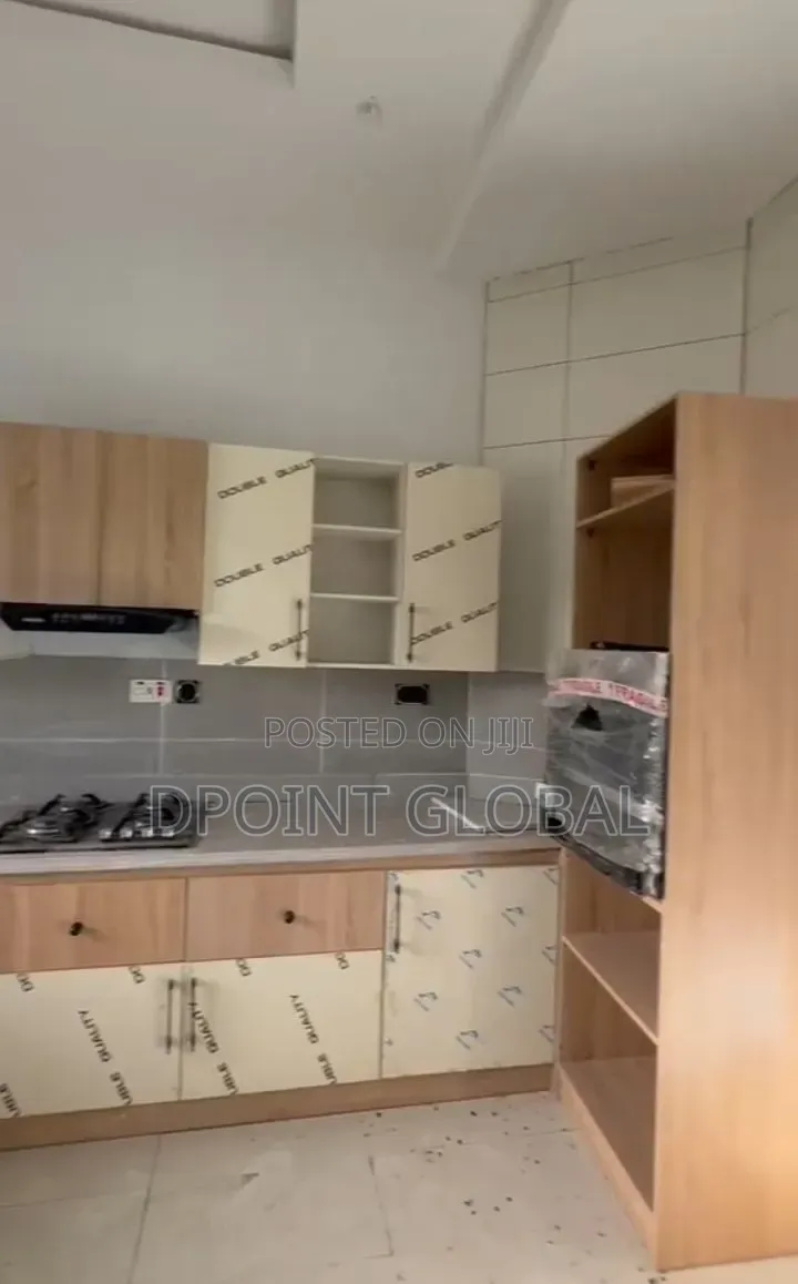 3bdrm Duplex in Lbs, VGC / Ajah for sale in VGC / Ajah