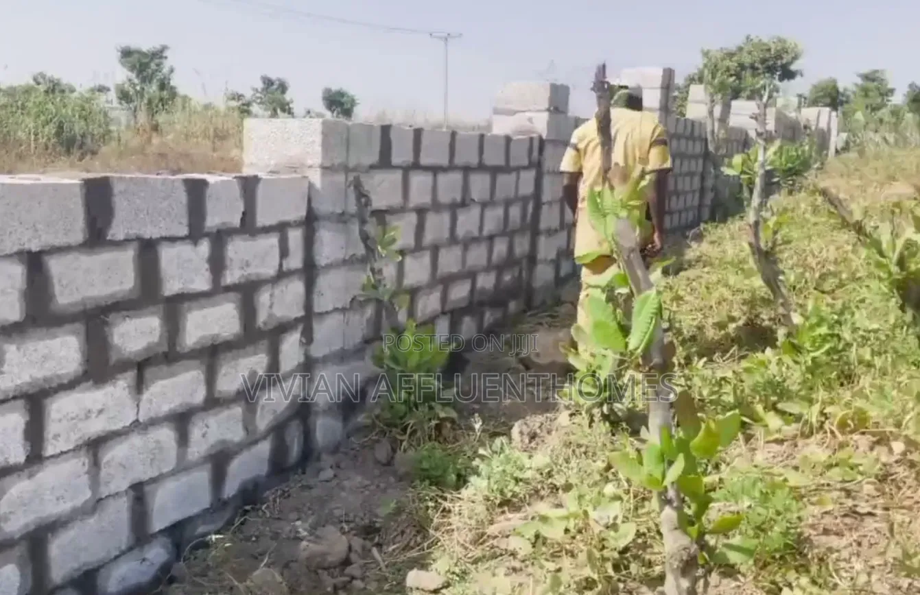 200sqm of Estate Plot for 3 Bedroom Terrace Duplex-Fcda Approved in Kuje