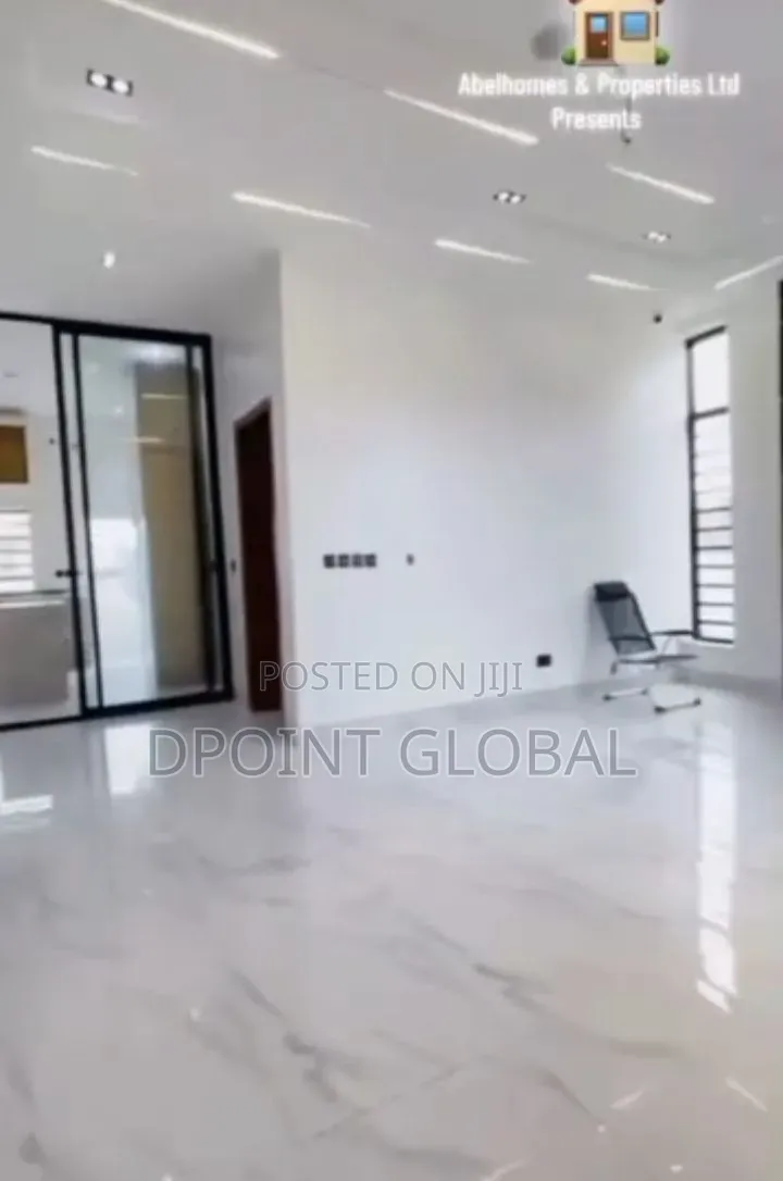3bdrm Duplex in Ikota Villa for sale in Ikota