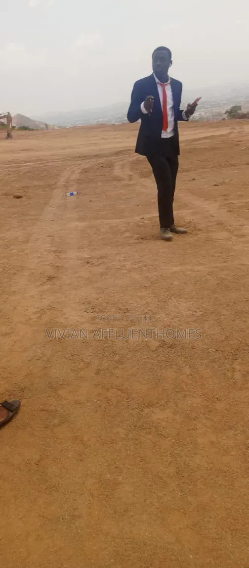 200sqm of Estate Plot for 4 Bedroom Terrace Duplex - Fcda C of O in Katampe Extension