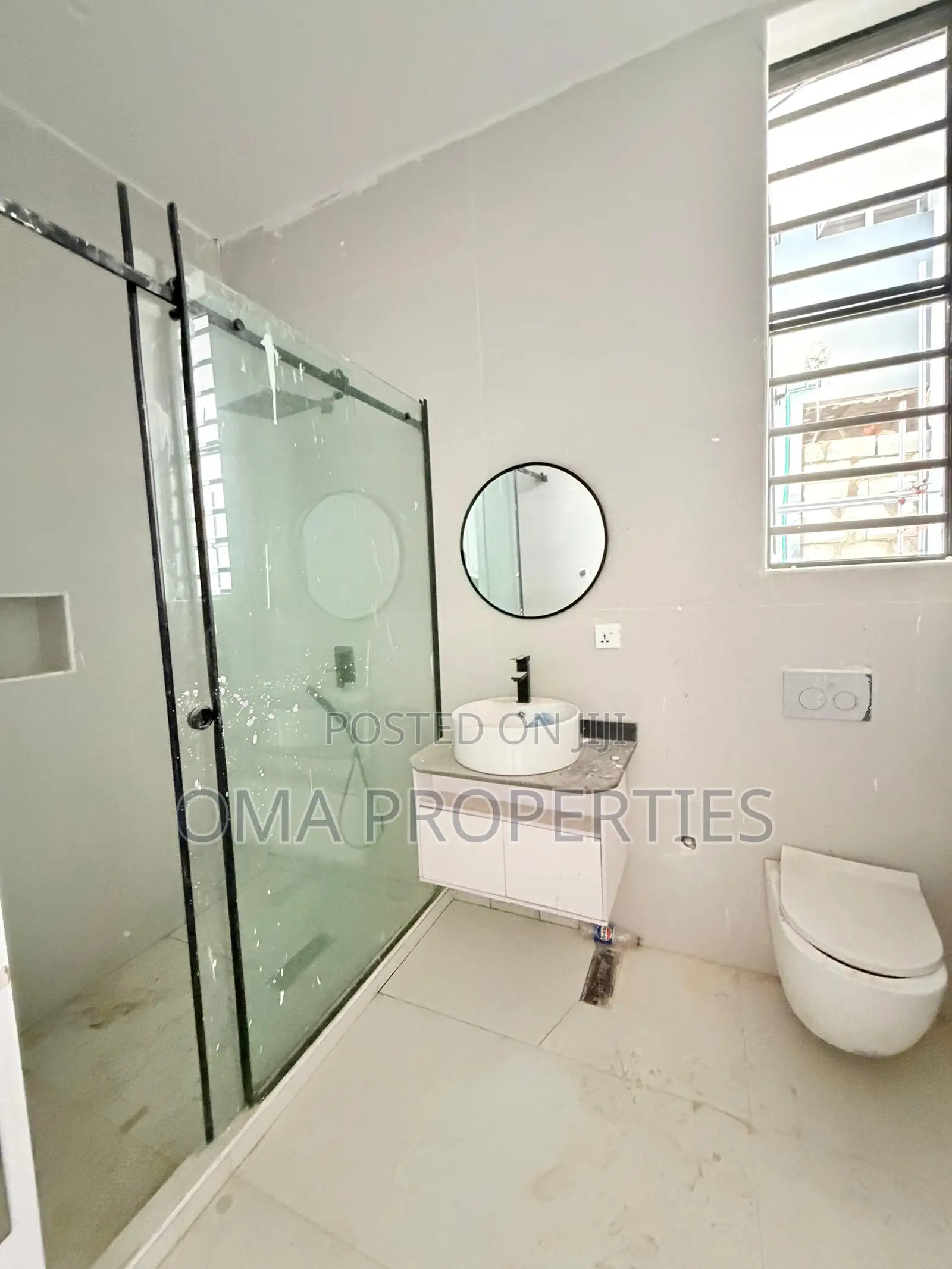 4bdrm House in Adeniyi Jones for sale in Adeniyi Jones