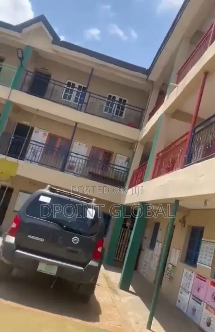 Functioning School in Ayobo in Ayobo