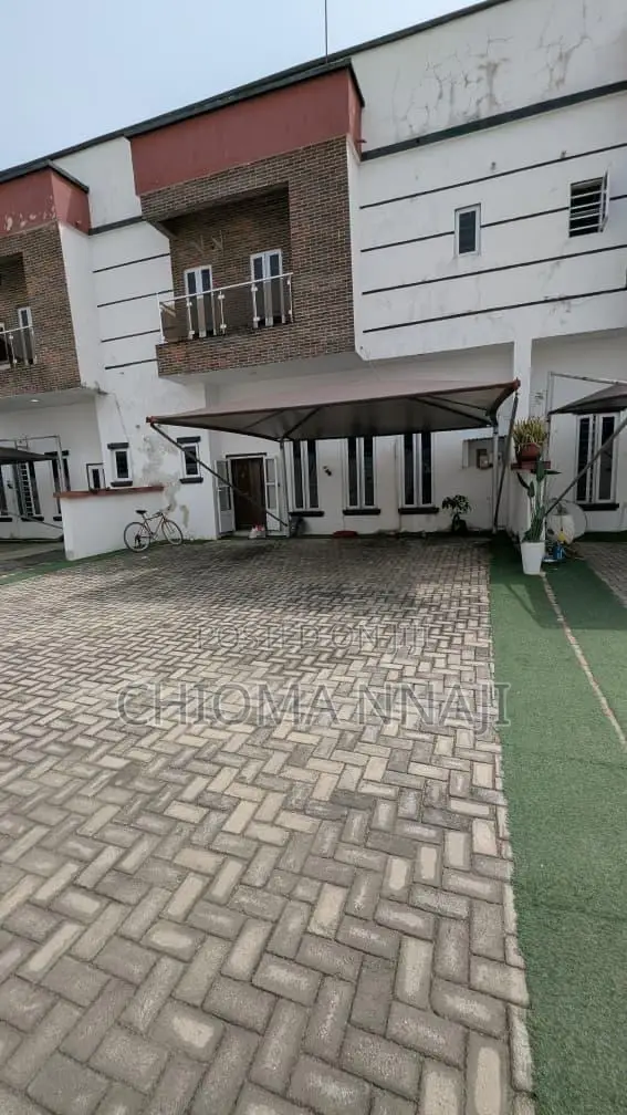 4bdrm Duplex in Lekki for rent in Lekki