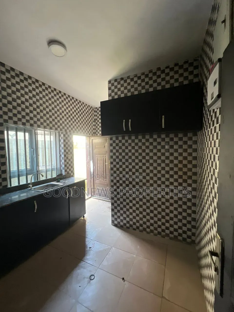 2bdrm Apartment in Ilaje , Ajah for rent in Ilaje
