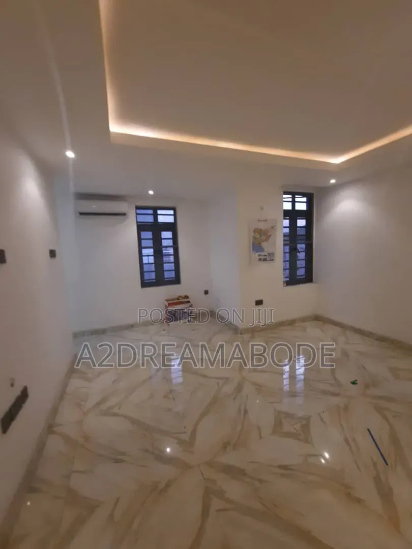 4bdrm Duplex in Ikeja Gra for rent in Ikeja GRA