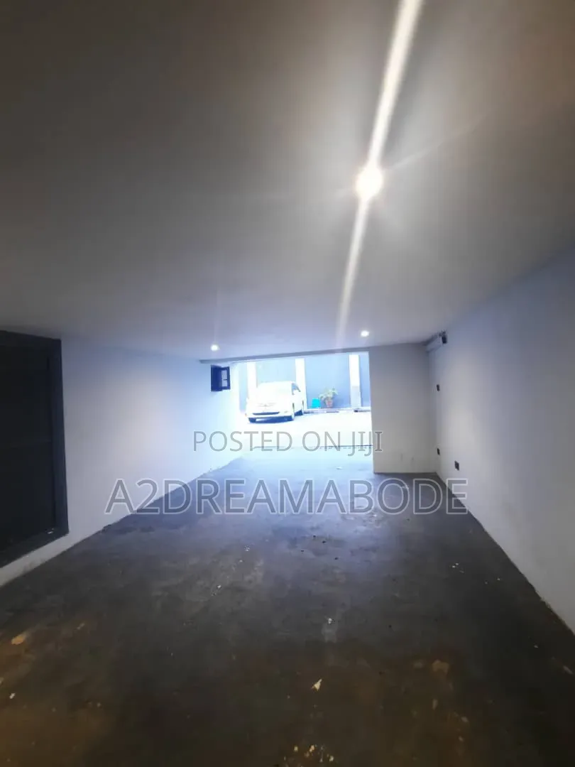 4bdrm Duplex in Ikeja Gra for rent in Ikeja GRA