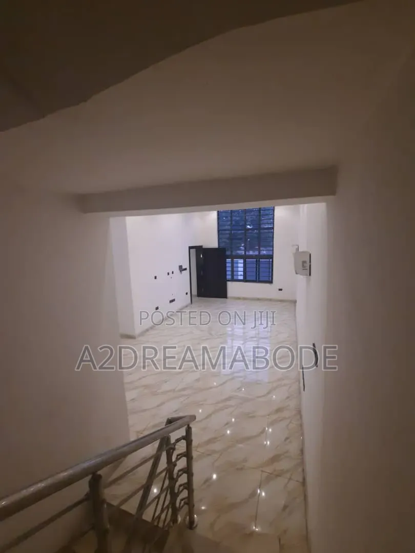 4bdrm Duplex in Ikeja Gra for rent in Ikeja GRA