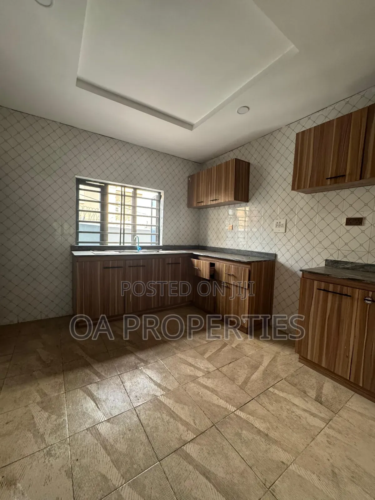 3bdrm Duplex in Okebadan Estate, for rent in Ibadan