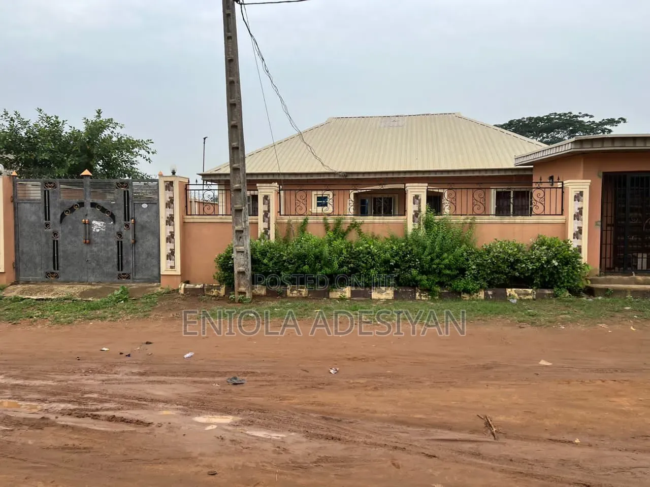 Furnished 3bdrm Bungalow in Ginti Ijede for sale in Ijede / Ikorodu