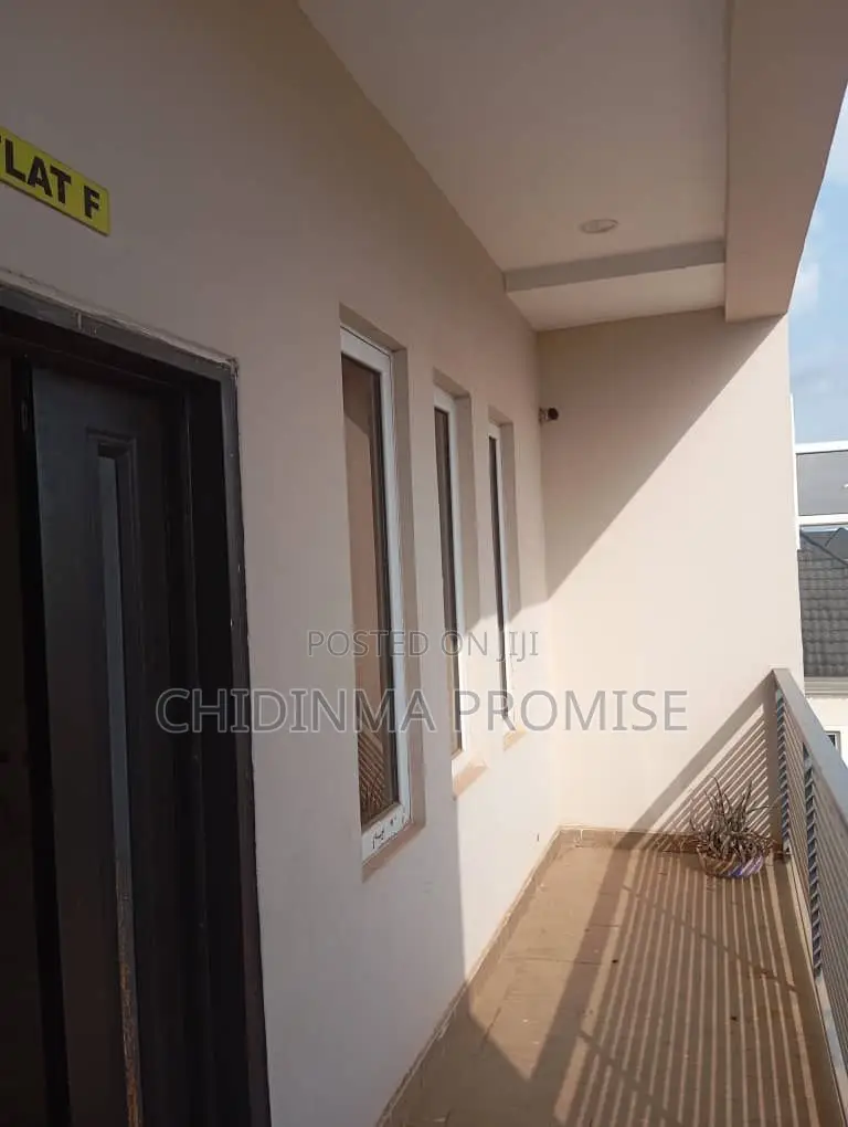 2bdrm Block of Flats in Durumi for rent in Durumi