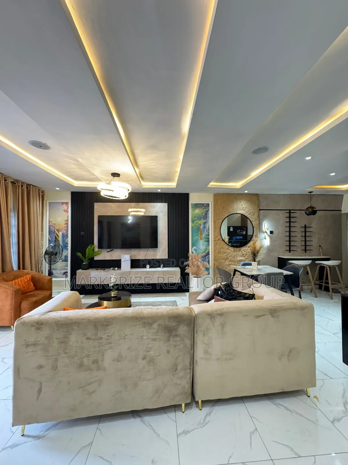 Furnished 3bdrm Apartment in Surulere Lagos for sale in Aguda / Surulere
