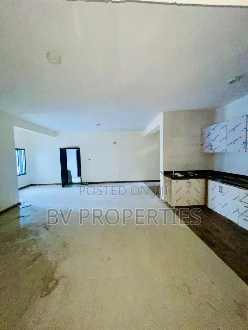 2bdrm Apartment in Osapa london for rent in Osapa london