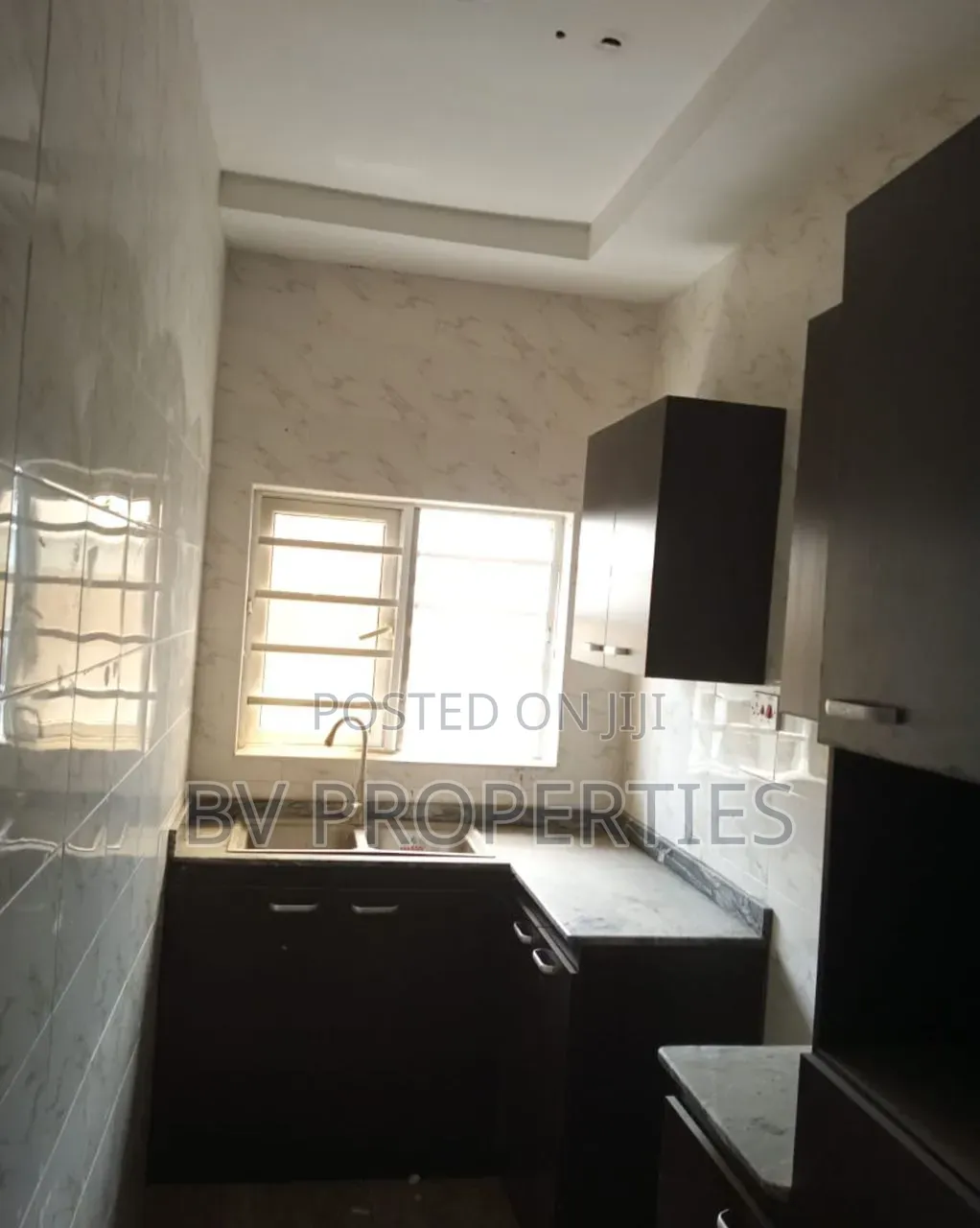 2bdrm Apartment in Lekki Phase 2 for rent in Lekki Phase 2
