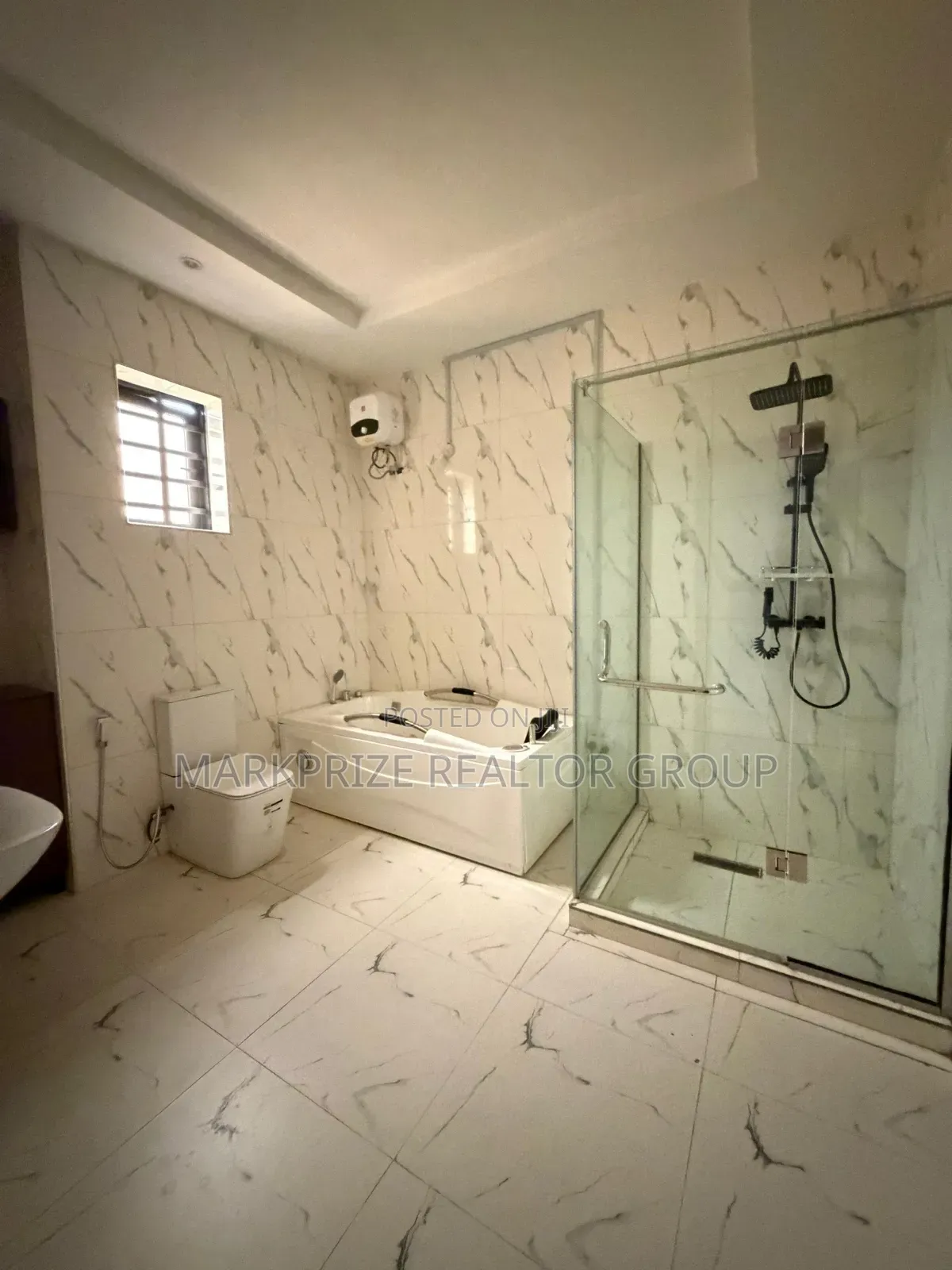 Furnished 4bdrm Duplex in Magodo Gra Phase 1 for sale in GRA Phase 1