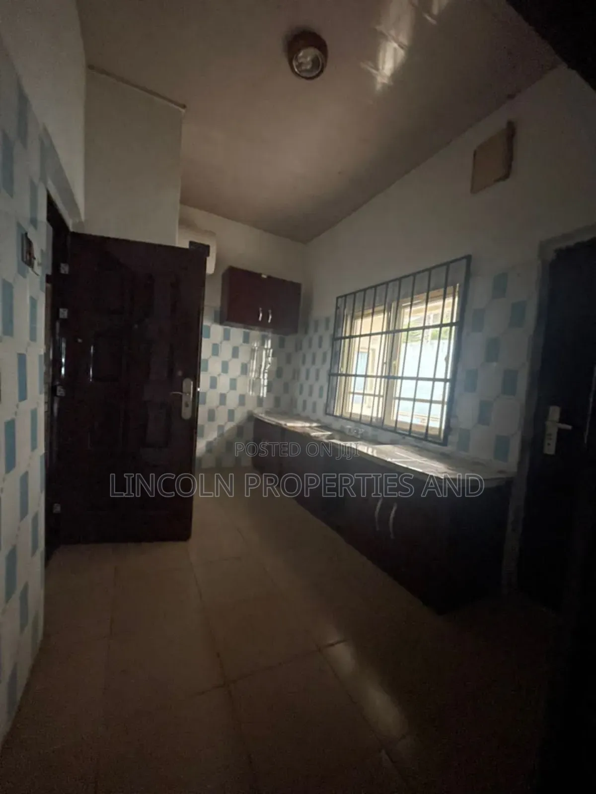 5bdrm Bungalow in Ewet Housing Estate, for rent in Uyo