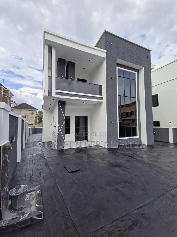 Furnished 4bdrm Duplex in Akobo for sale in Akobo