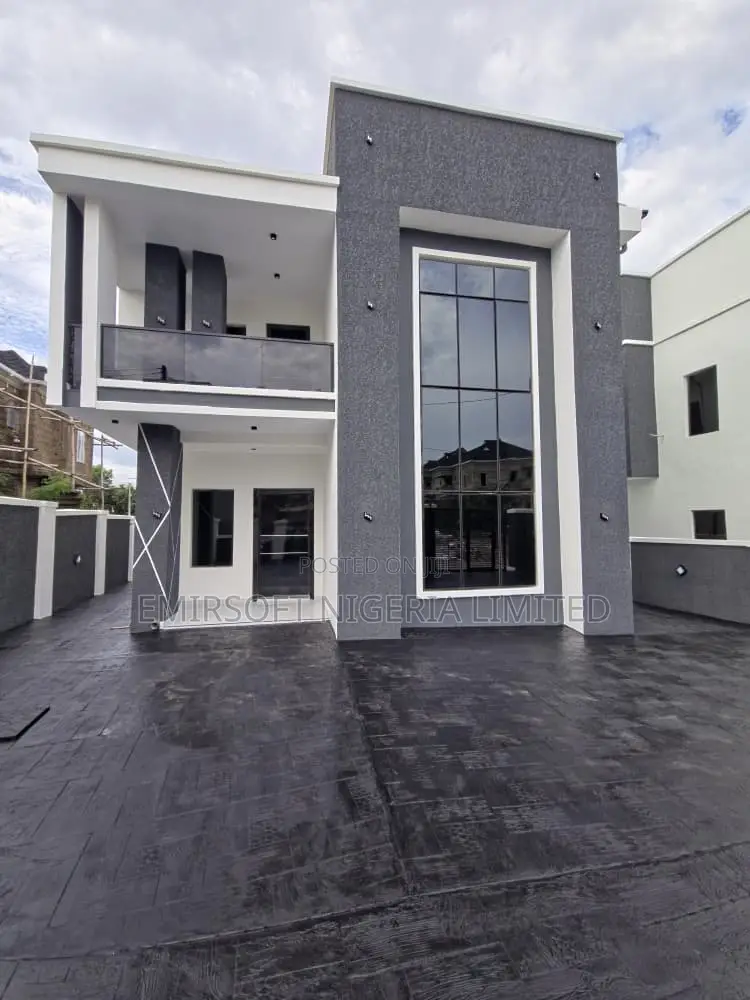 Furnished 4bdrm Duplex in Akobo for sale in Akobo