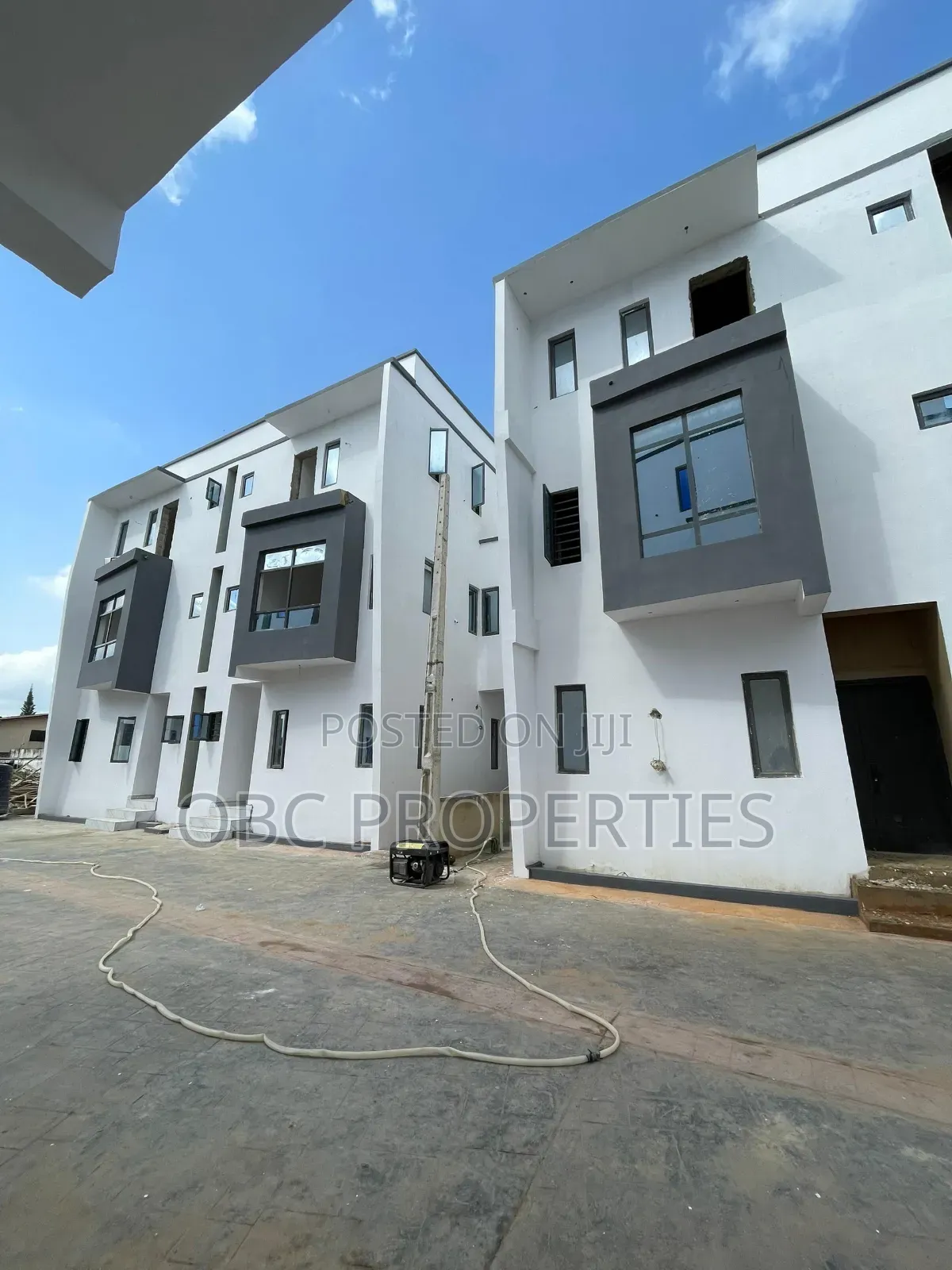 4 Bedrooms Semi Detached Duplex With Bq in Opebi