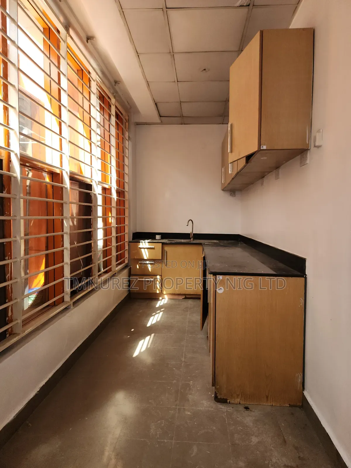 300sqm Office Pace for Rent Lekki Phase1 in Lekki Phase 1