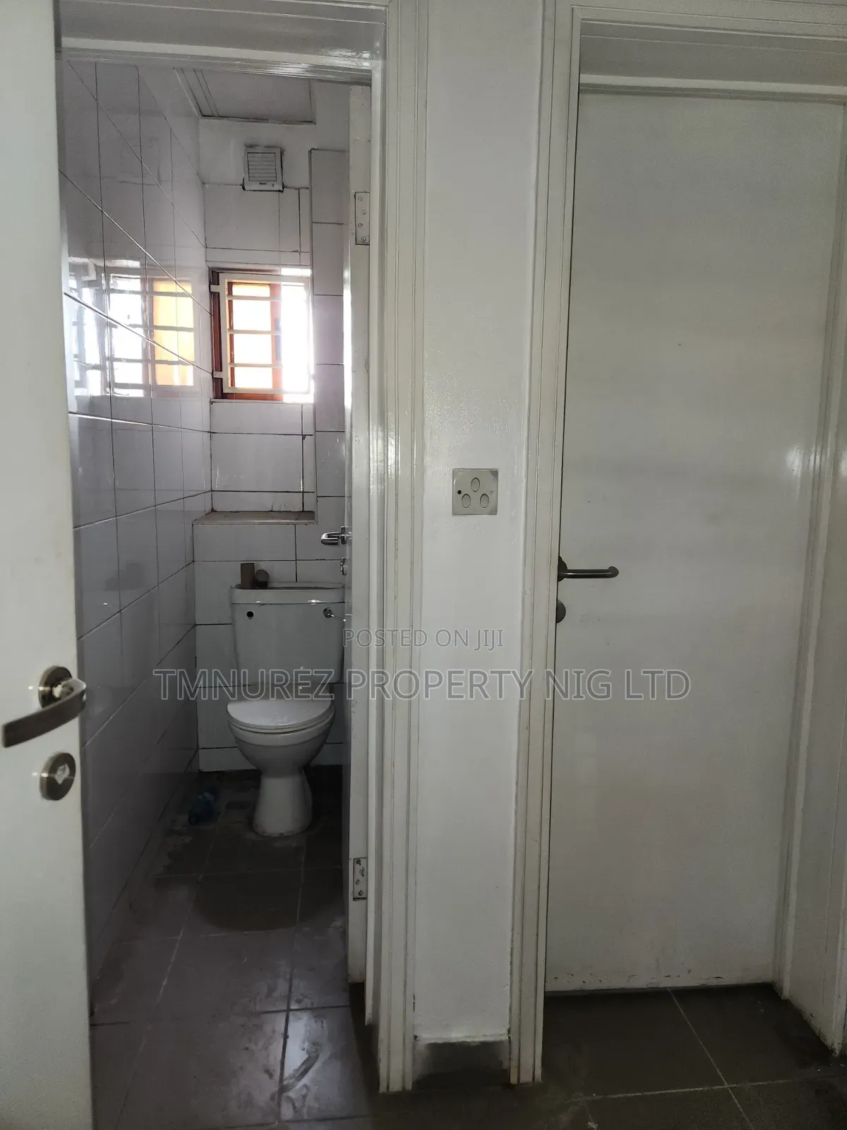 300sqm Office Pace for Rent Lekki Phase1 in Lekki Phase 1