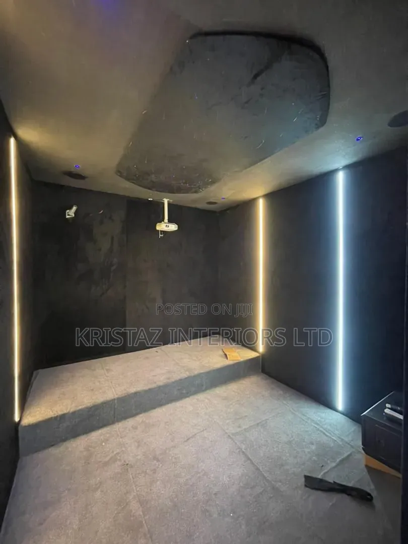 5bdrm Duplex in Lekki Phase 2 for sale in Lekki Phase 2