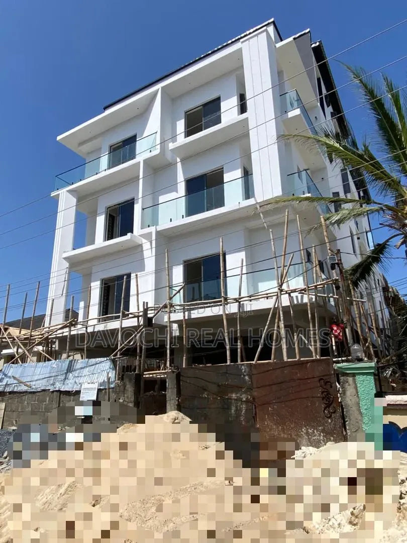 3bdrm Apartment in Ikate for sale in Ikate