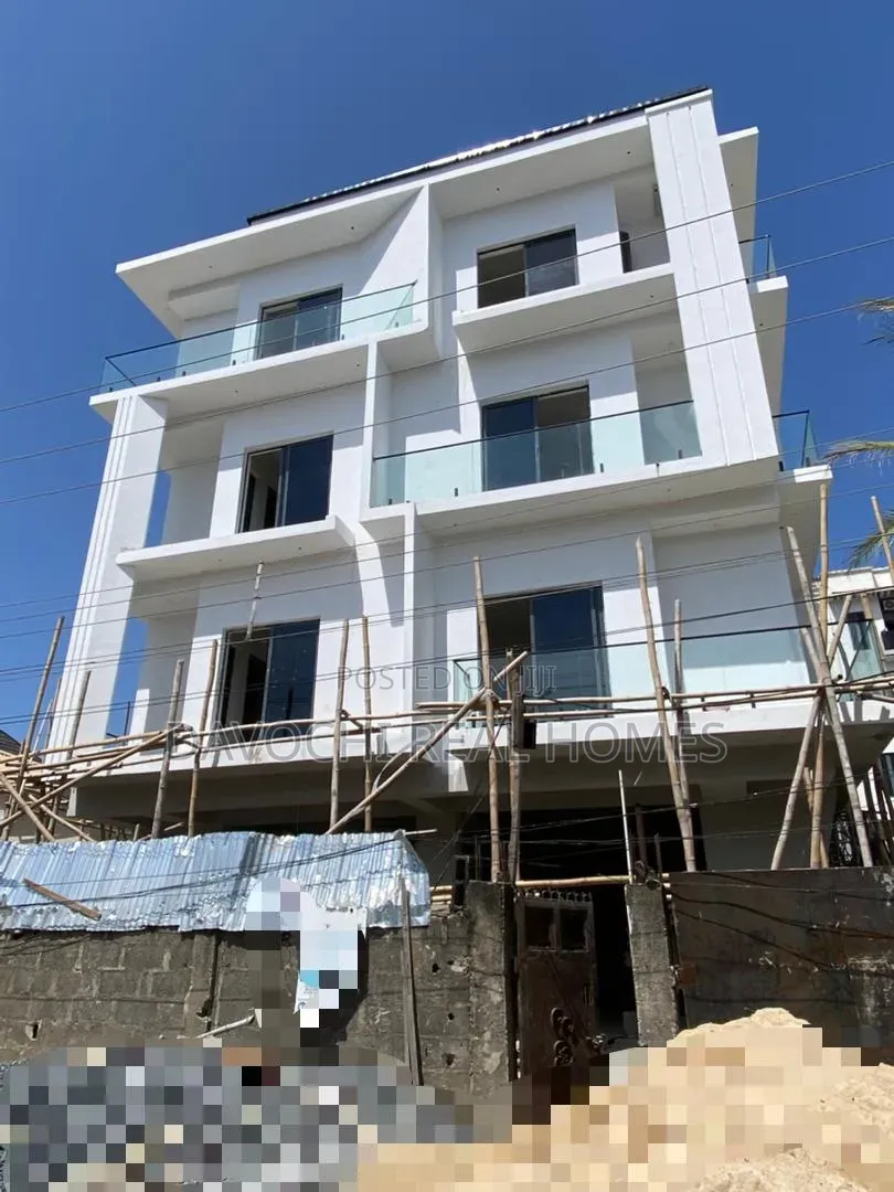 3bdrm Apartment in Ikate for sale in Ikate