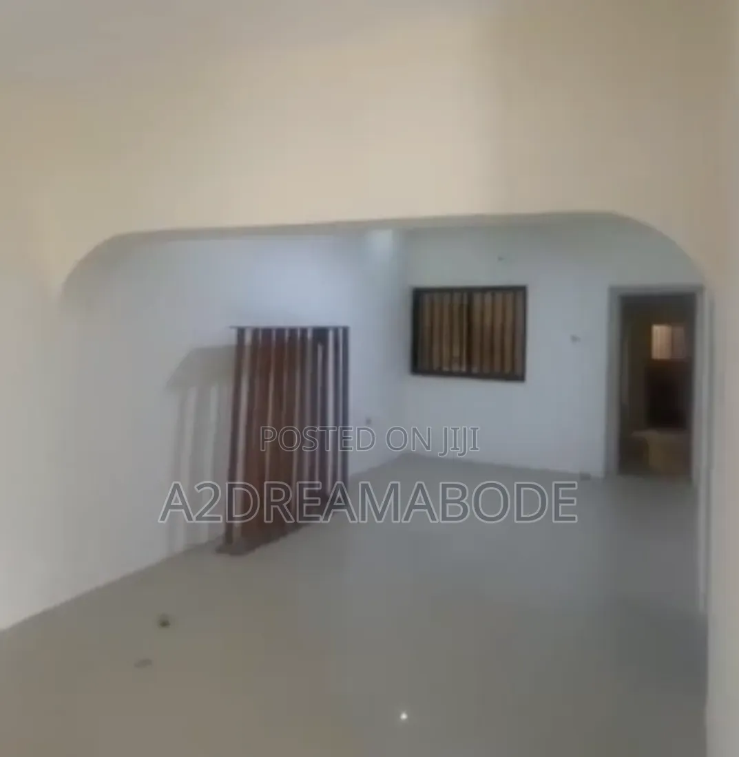 3bdrm Apartment in Magodo Phase 2 Gra for rent in GRA Phase 2 Shangisha