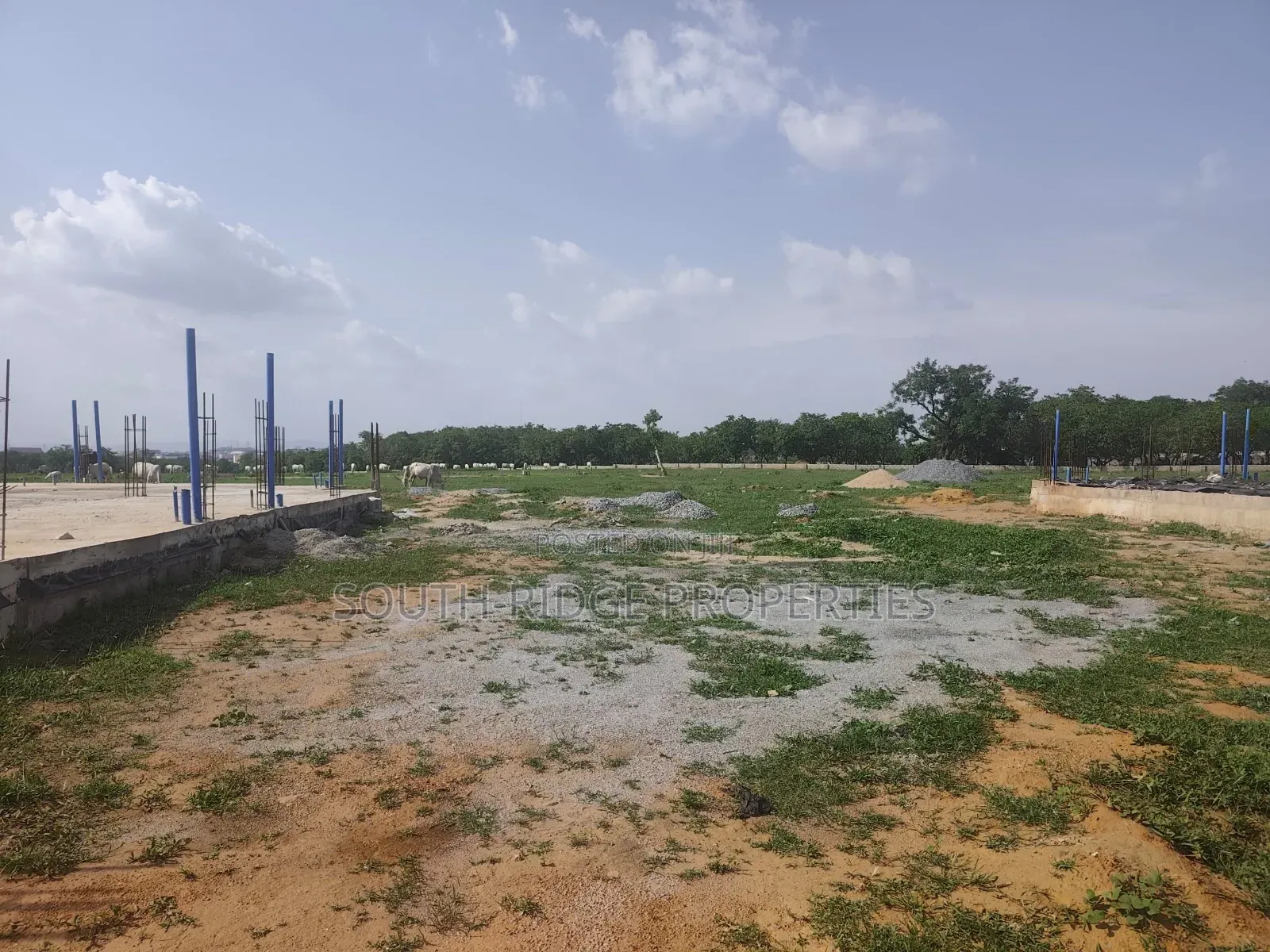 5.76 Residential (First Plot) on the Apo Dutse-Gaduwa Express in Gaduwa