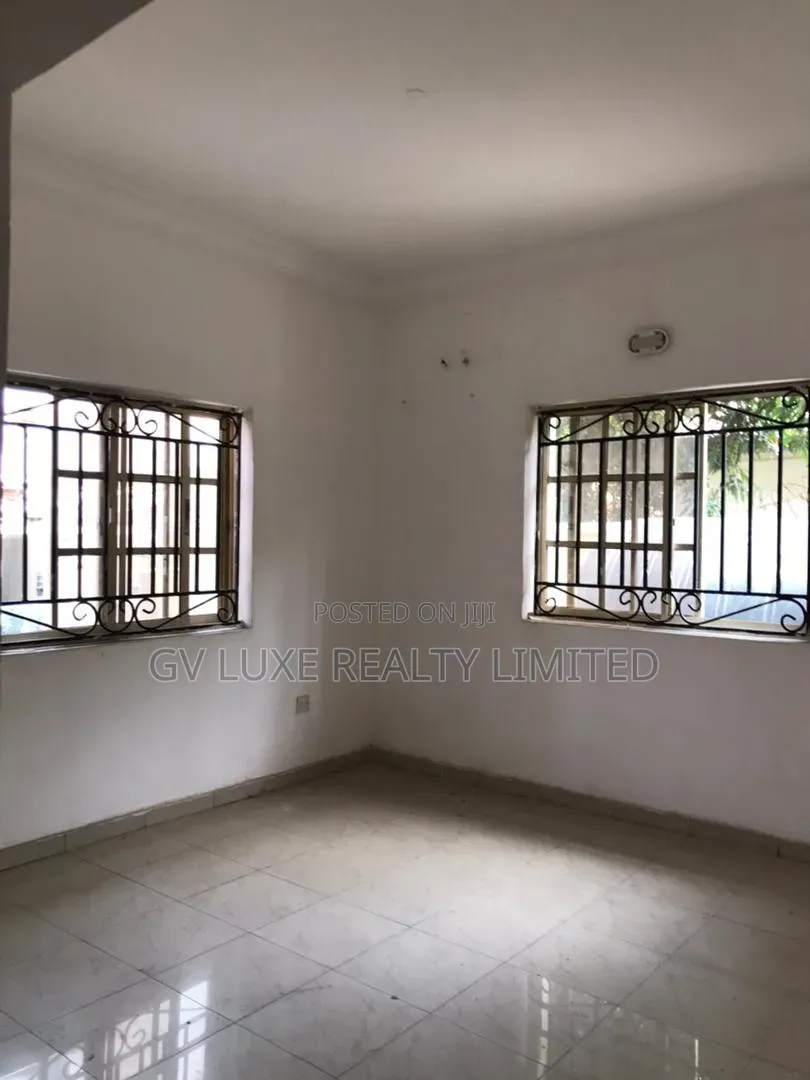 3bdrm Apartment in Lekki Phase 1 for rent in Lekki Phase 1