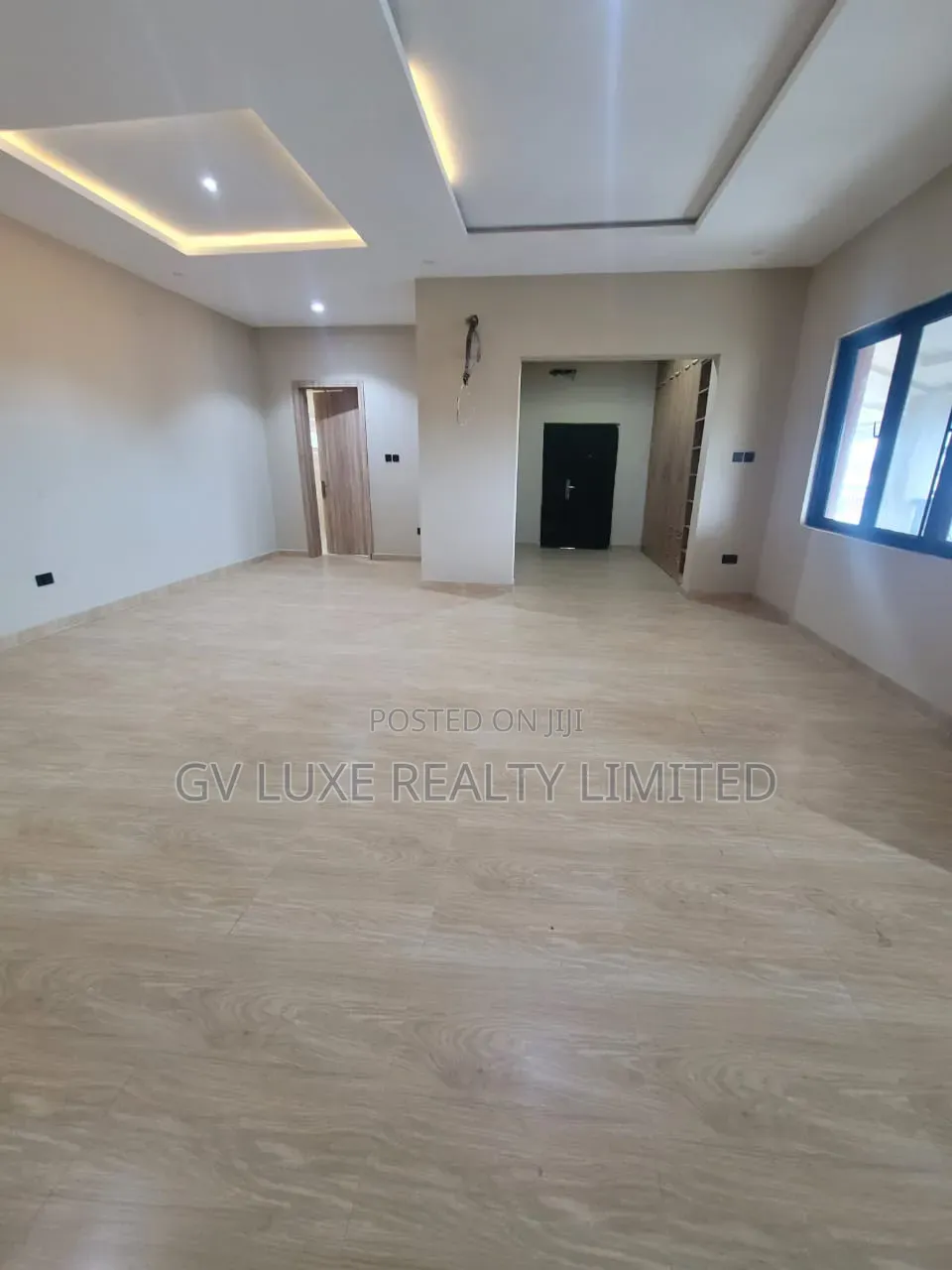 5bdrm Apartment in Lekki 1 for rent in Lekki Phase 1